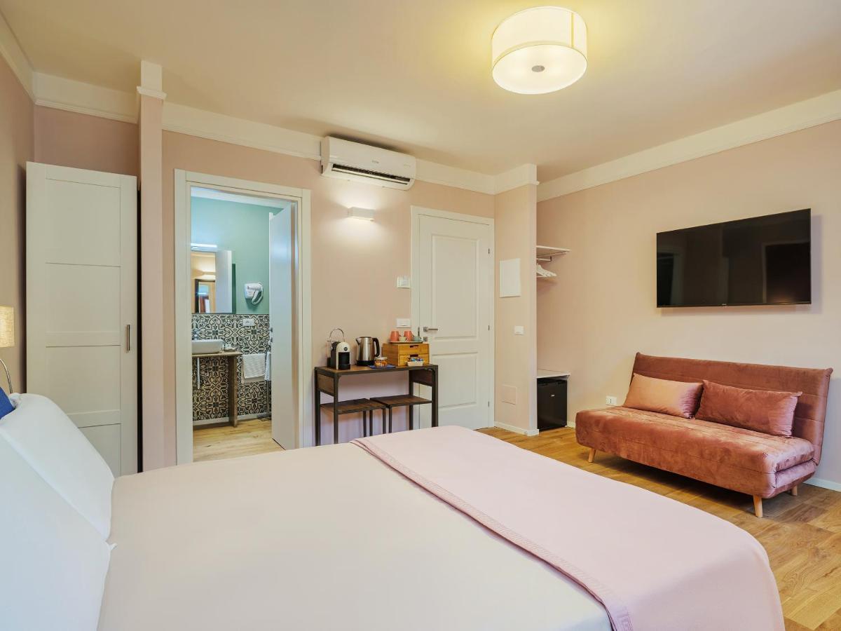 Antiboti Hotel San Miniato Bagian luar foto